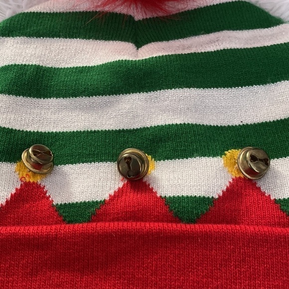Christmas elf beanie w/bells - Picture 6 of 6